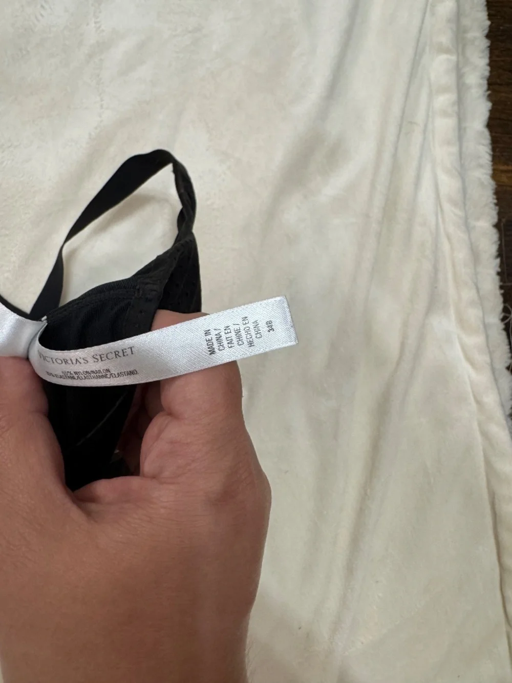 Victoria’s Secret VSX Sport Black Racerback Sports Bra 36B